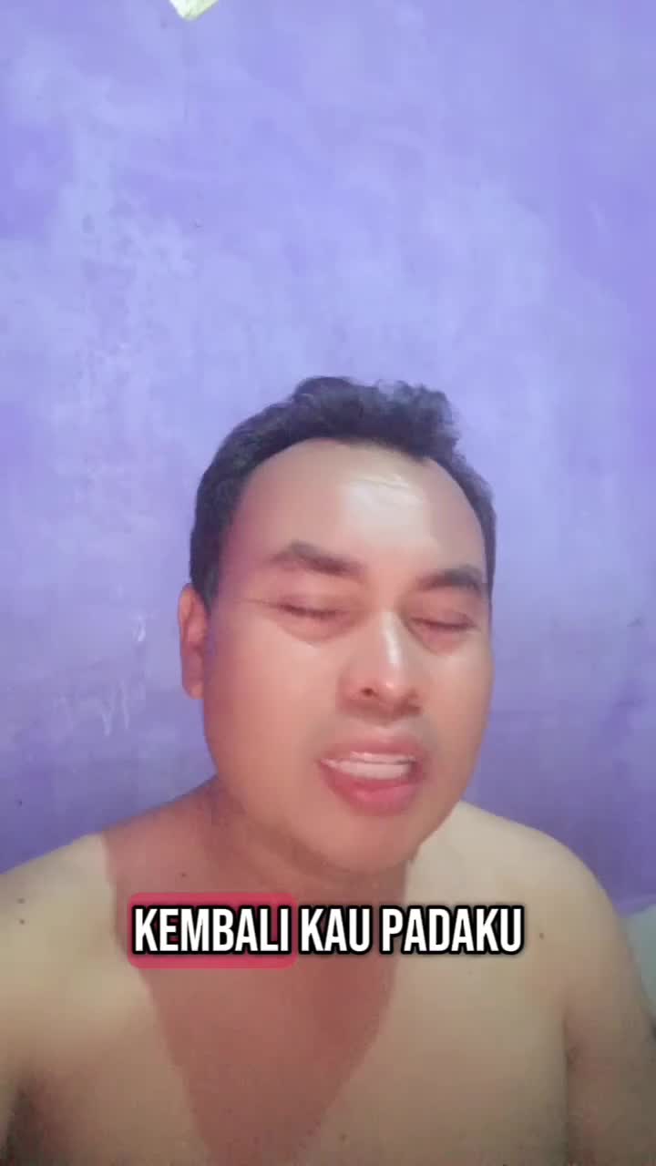 Nyanyi dulu ya, mohon jangan dicela atau dicaci, tapi beri kritik dan saran. 
