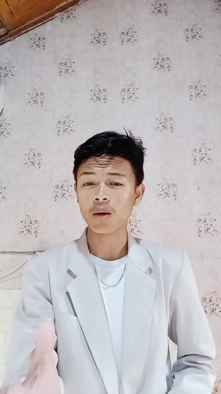 IDOL_XII HAFIDZAN 17TAHUN BANDUNG MAMA AKU INGIN PULANG