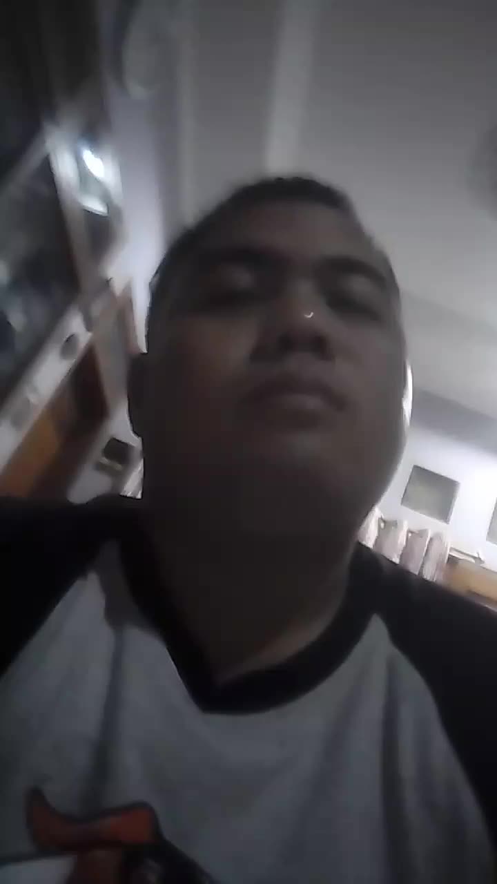 yuk bantu vote like dan share sebanyak Banyaknya y teman2x 