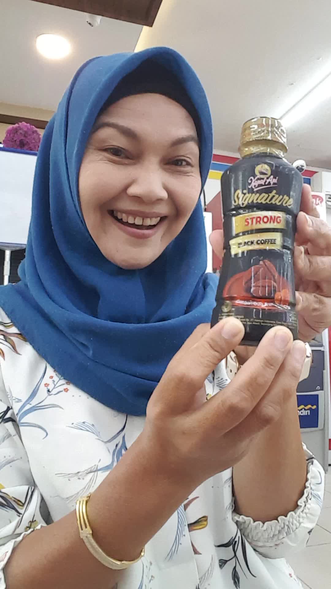 1 Nov 2023_aty with Black Coffee kapal api product pt Santos_part 2