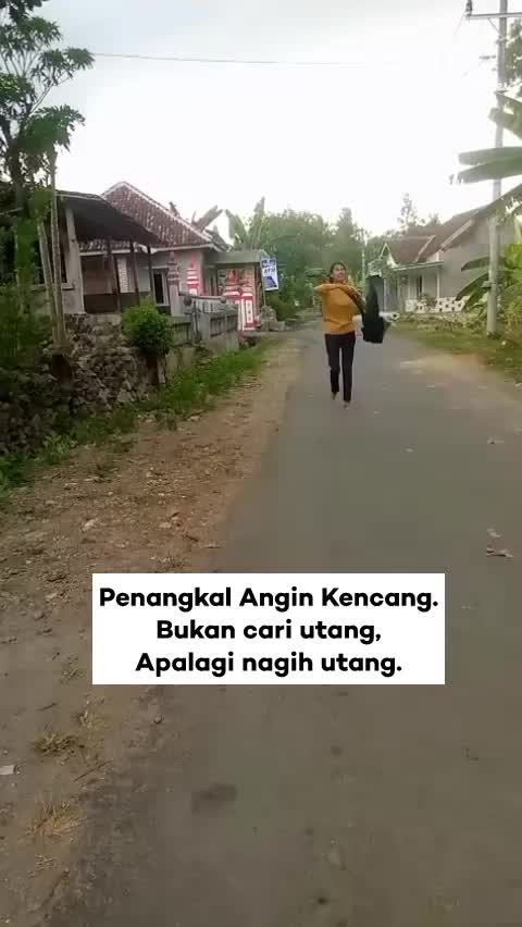 Penangkal Angin Kencang bukan cari utang apalagi nagih utang 