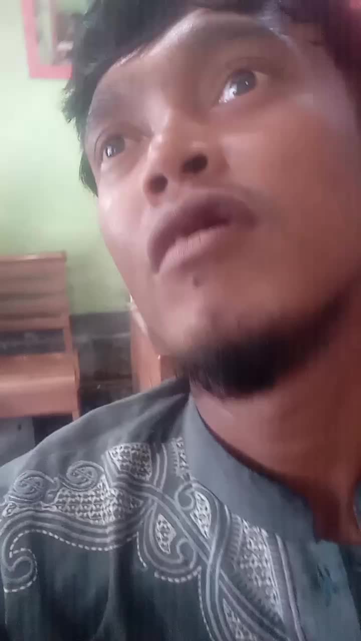 acting #tentang nyanyi tapi ga direspon akhirnya saya ngamen sambil duduk #imam purnam