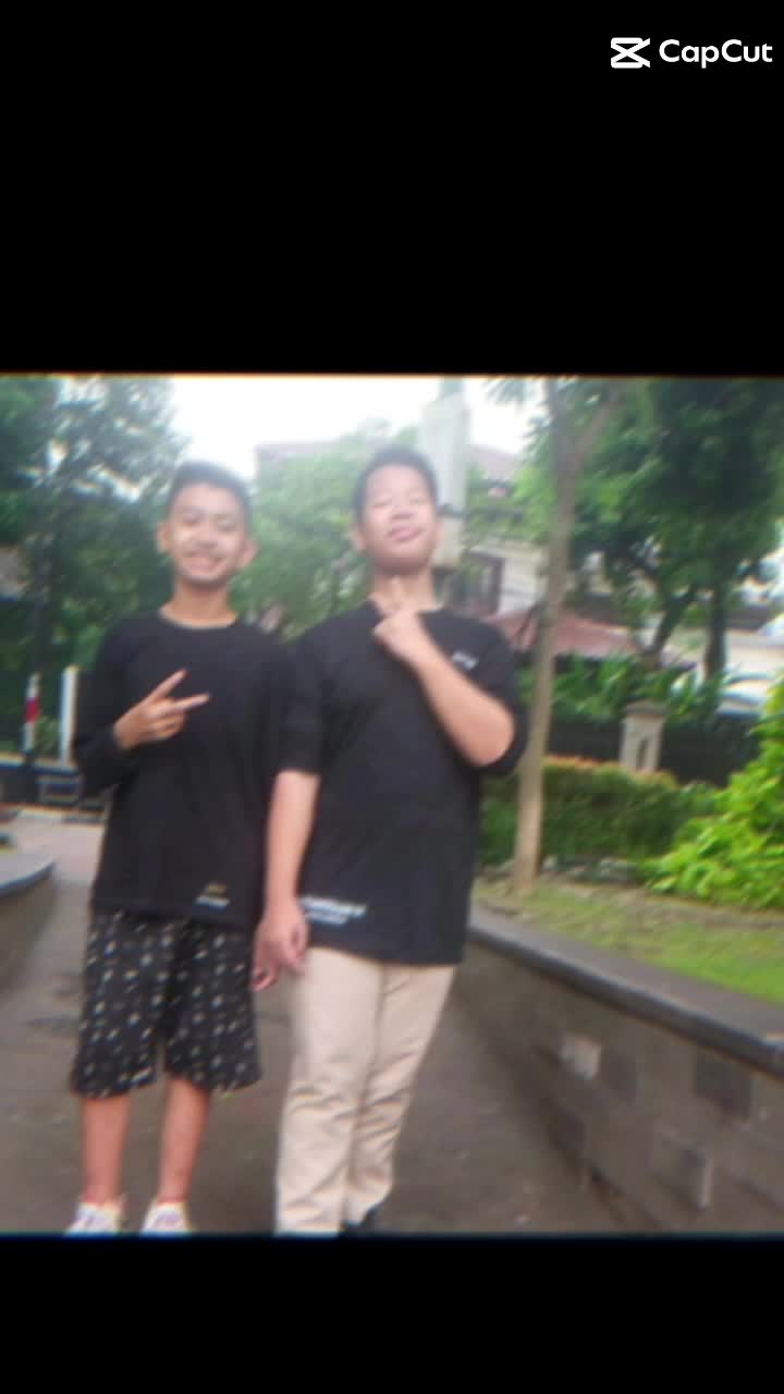 bersama sahabat