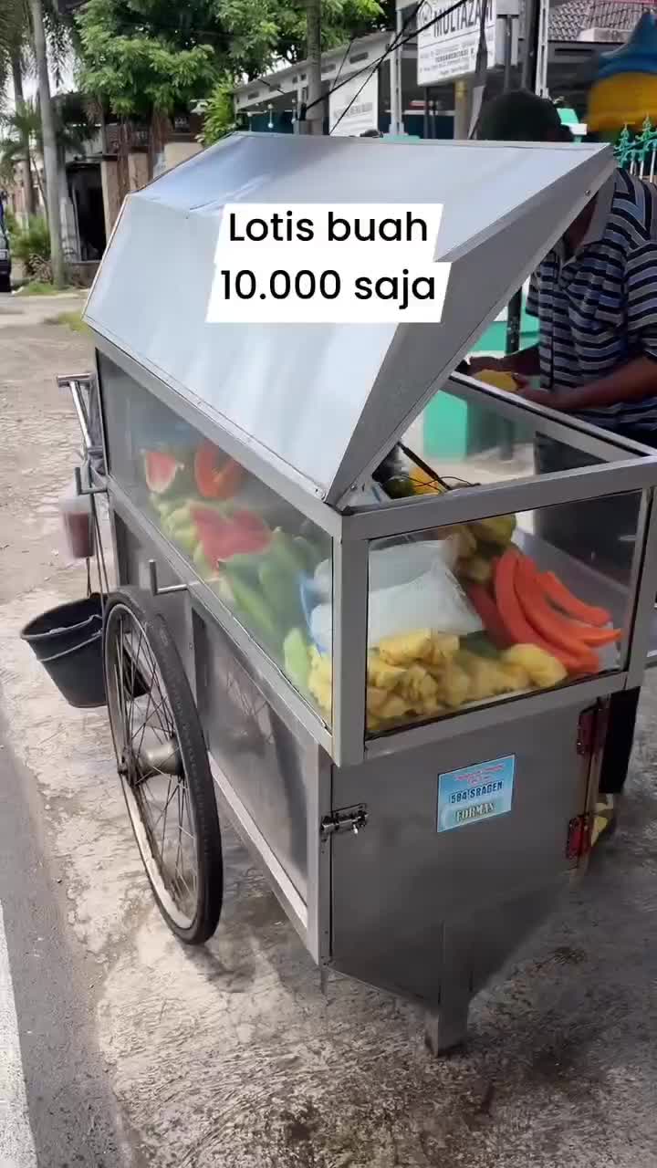 Lutisan 10.000 dapet banyak banget bolo, enaak seger #HOTrctiplus  #