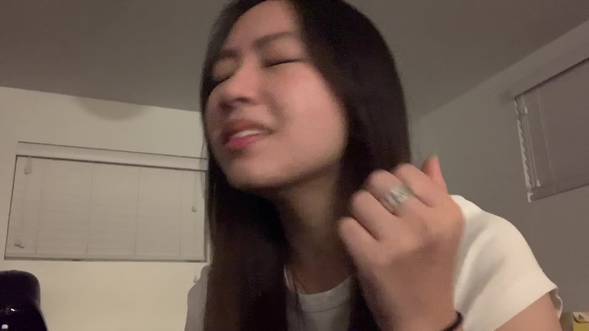 IDOL_XIII CHELSEA ALETHEA LUKMAN 17 TAHUN JAKARTA BARAT  SAMPAI MENUTUP MATA - ACHA SEPTRIASA