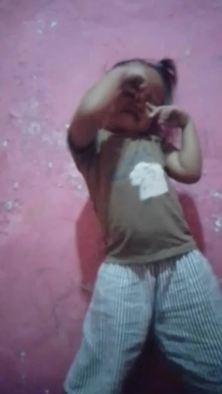 aku syedihh banget....
#danceapt
#akusedih