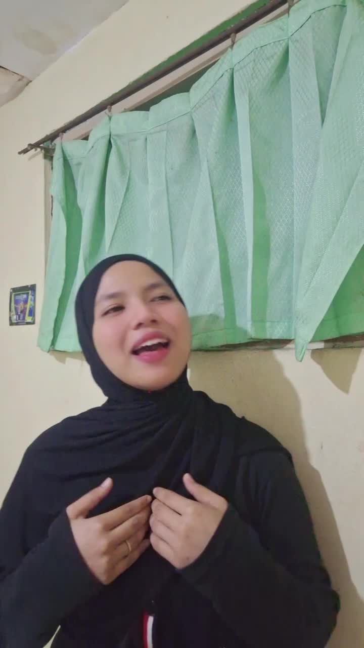 IDOL_XIV_NA'ILAH SALSABIL DALIMUNTHE_20 TAHUN_KOTA BANDUNG_BERAWAL DARI TATAP