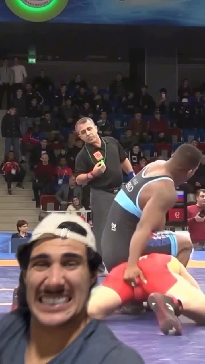 cengkraman mematikan haha
