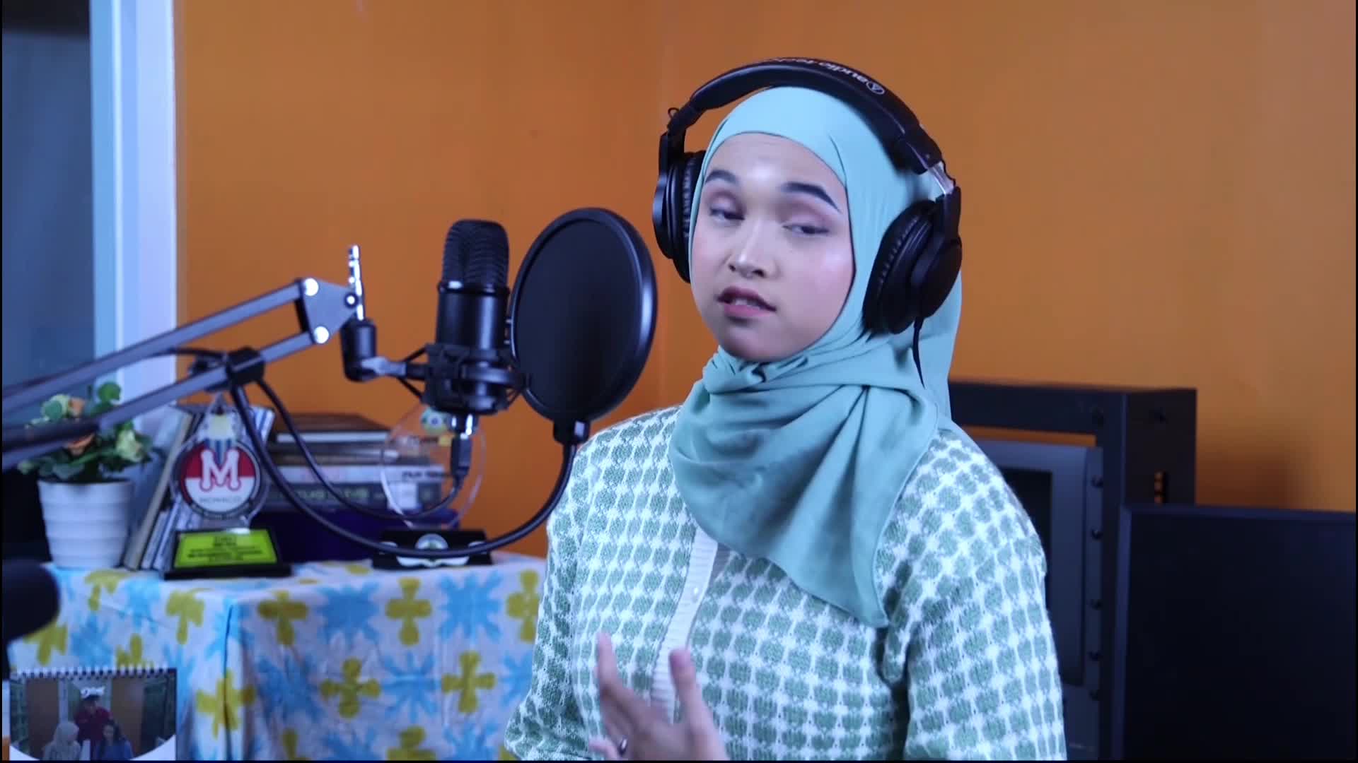 IDOL_Xlll_Allegra Alysa_ 17 Tahun_ Yogyakarta_Tak Segampang Itu