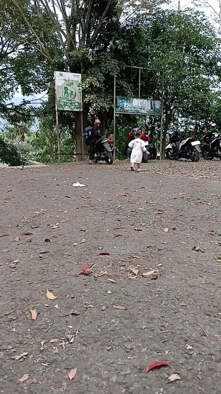 lagi ngasuh bocah bocah nih
 #short
 #HOTrctiplus  #RCTIPlus  #fyp 