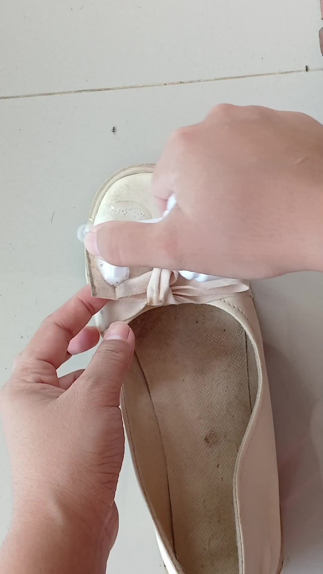 huftttt selamatttt  #sepatu  #cuci  #cucisepatu  #kalo gini jadinya bakalan sering2 cuci 
