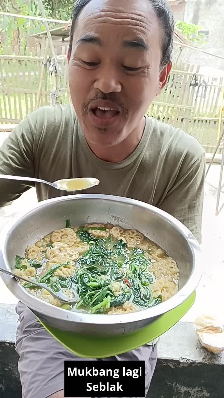 mukbang seblak abis gak ya
 #short  #HOTrctiplus  #RCTIPlus 