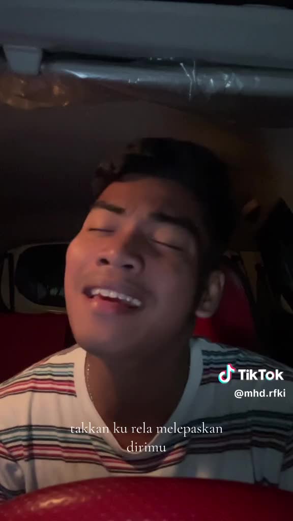 Muhammad Rafiki Mempawah Kalimantan Barat 23 Tahun Angin Lesti #OnlineAuditionKDI2024