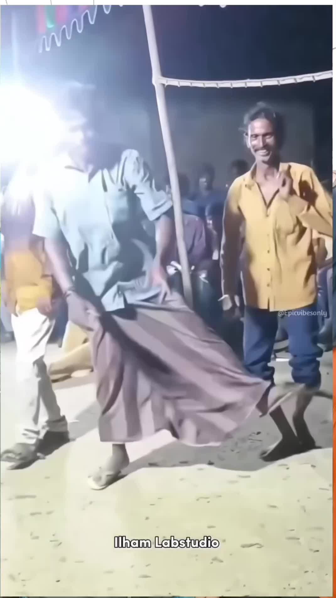 Dance Komedi Unik #hiburan #komedi #lucu #humor #komedilucu 