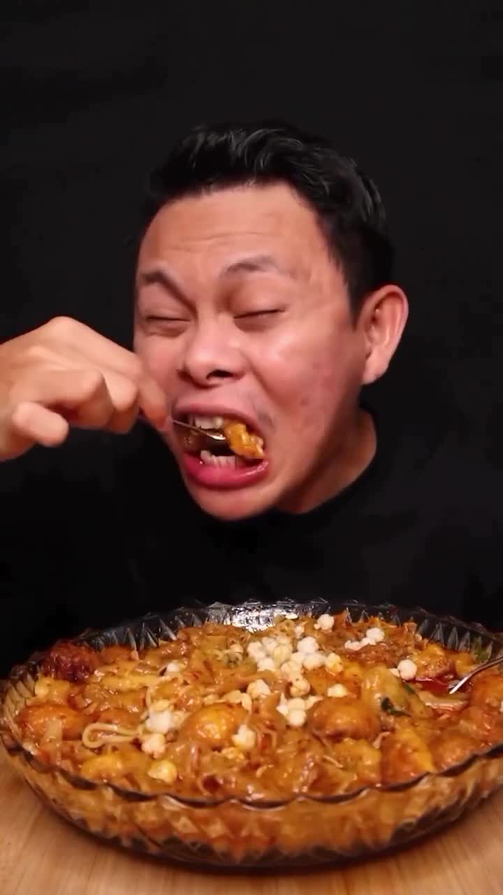 Mukbang Makan Besar
#Food #Videomasakan #videomakanan #Like #Follow #videolucu #Mukbang #Mukbangmakanbesar #Viral #videoviral #Fyp #lucu #ng