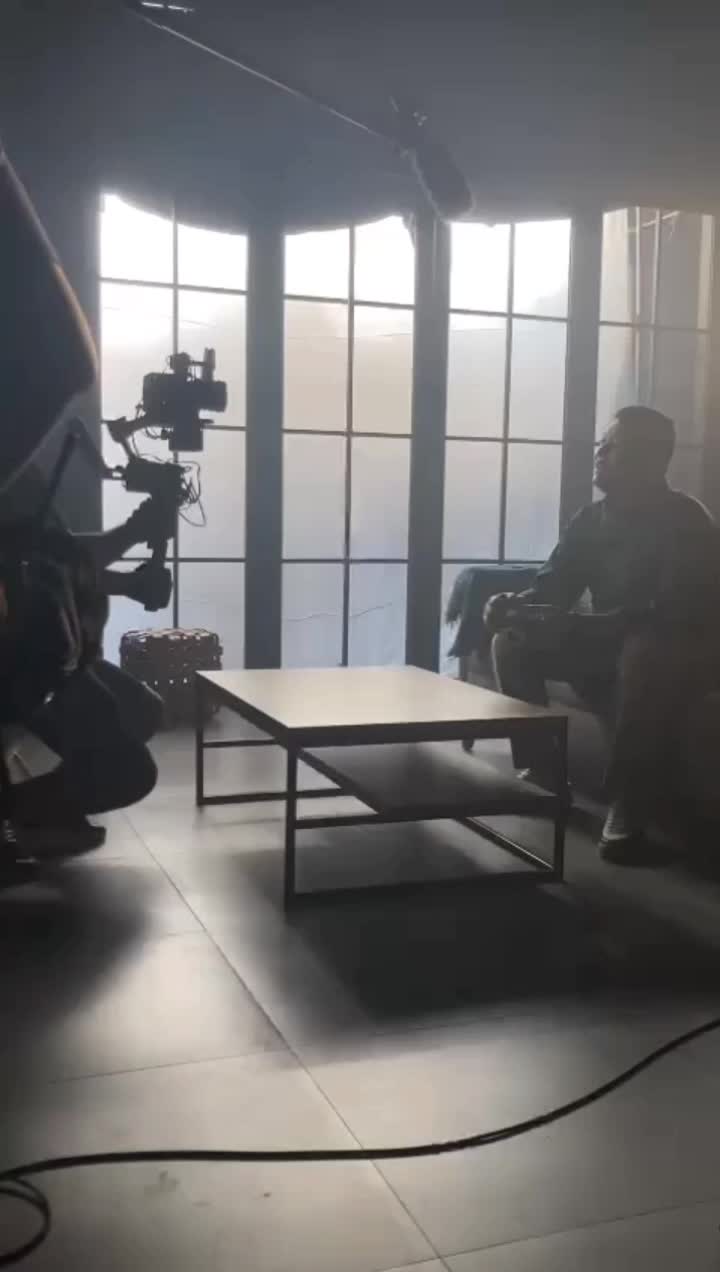 Berusaha dan percaya akan kemampuan diri. 