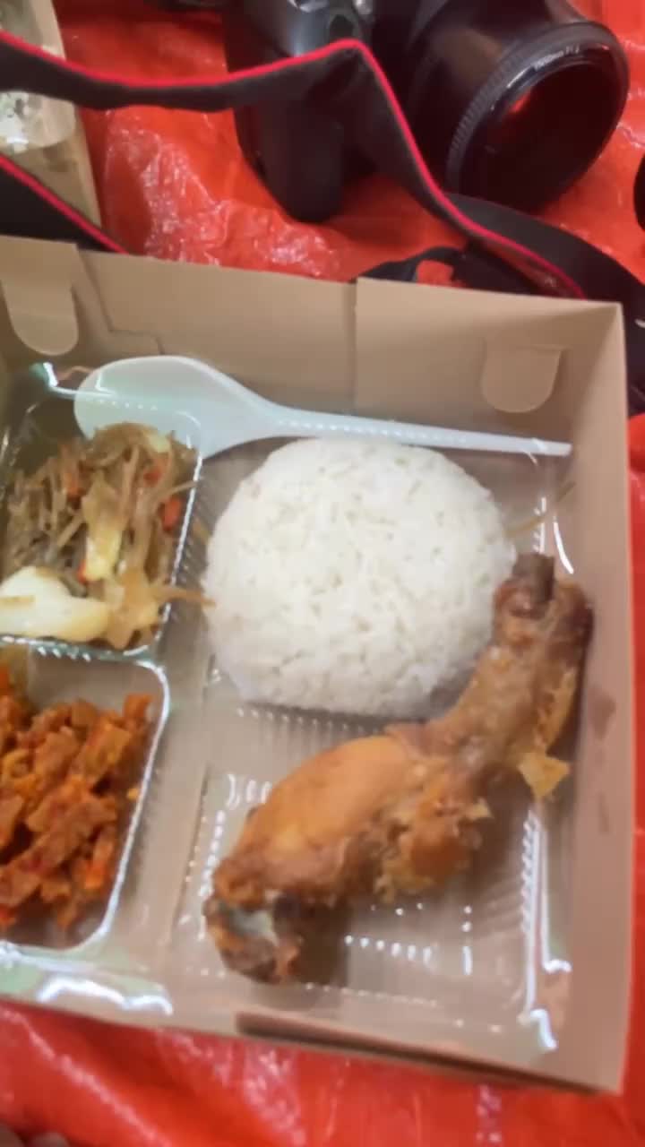 dokumentasi juga butuh makan gaissss hhh


#fyp #RCTIPlus #HOTrctiplus #rcti #RCTIoke 