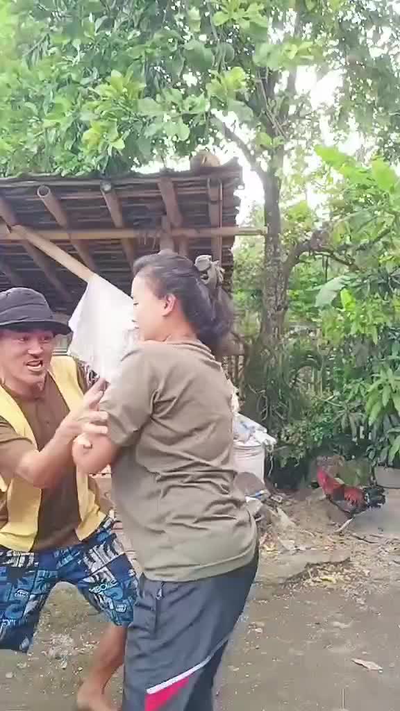 endingnya 😂
 #komedi  #short  #HOTrctiplus  #RCTIPlus   #fyp 