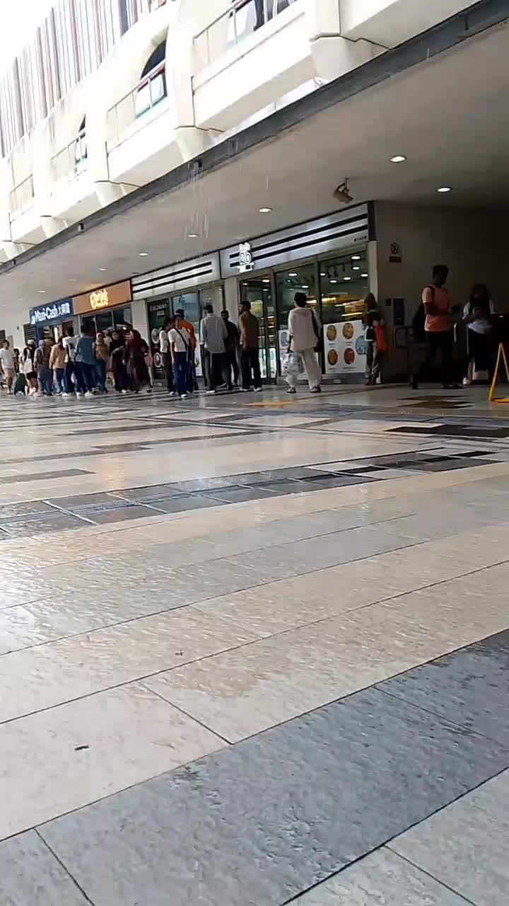 minggunya hujan guyss
 #fypシ゚viral  #fypシ 