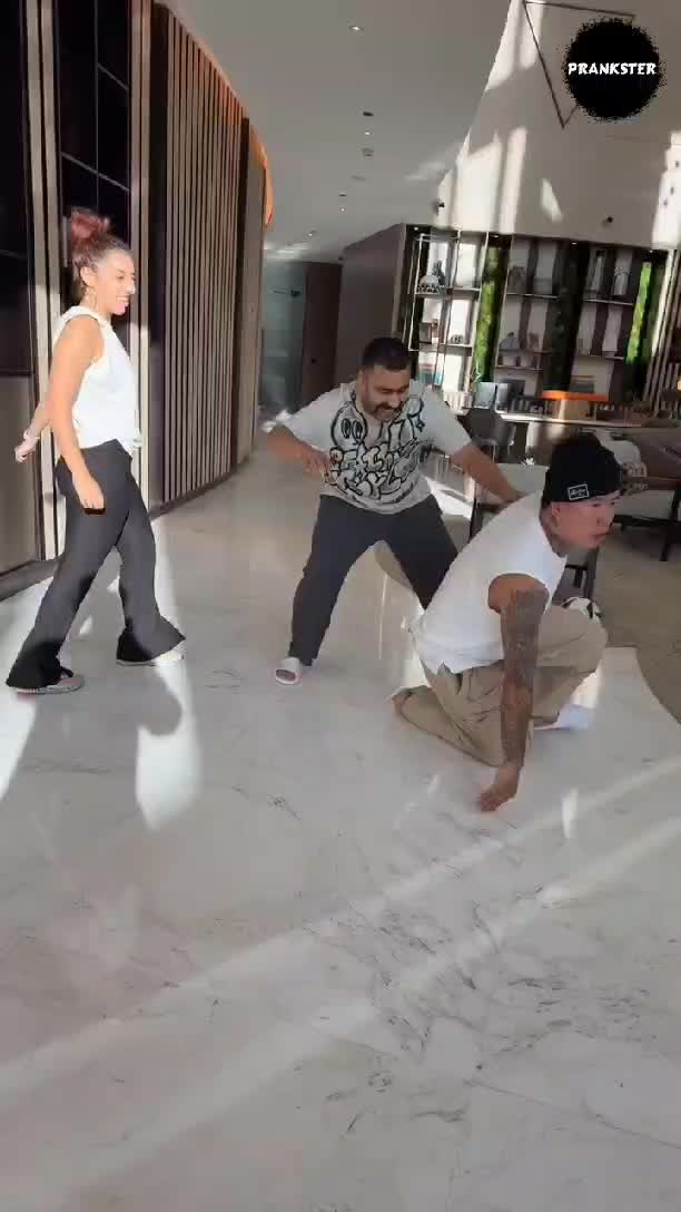 #356 Si tatto malu🤣🤣
#videolucu #prank  