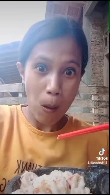 seblak ❎ sebak ✅