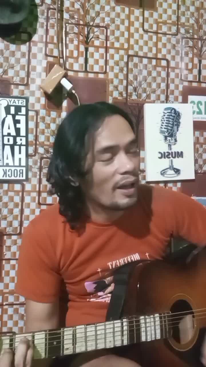 TJL no. 40 
 #showmeyourvoice 
 #coversongchallenge 
#showyourtalent 
#XFactorIndonesia 