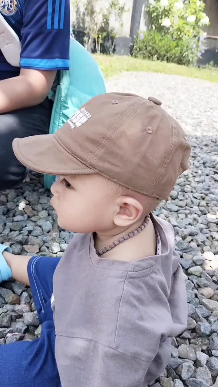 guin masih gemoy waktu itu ya nak hehe 