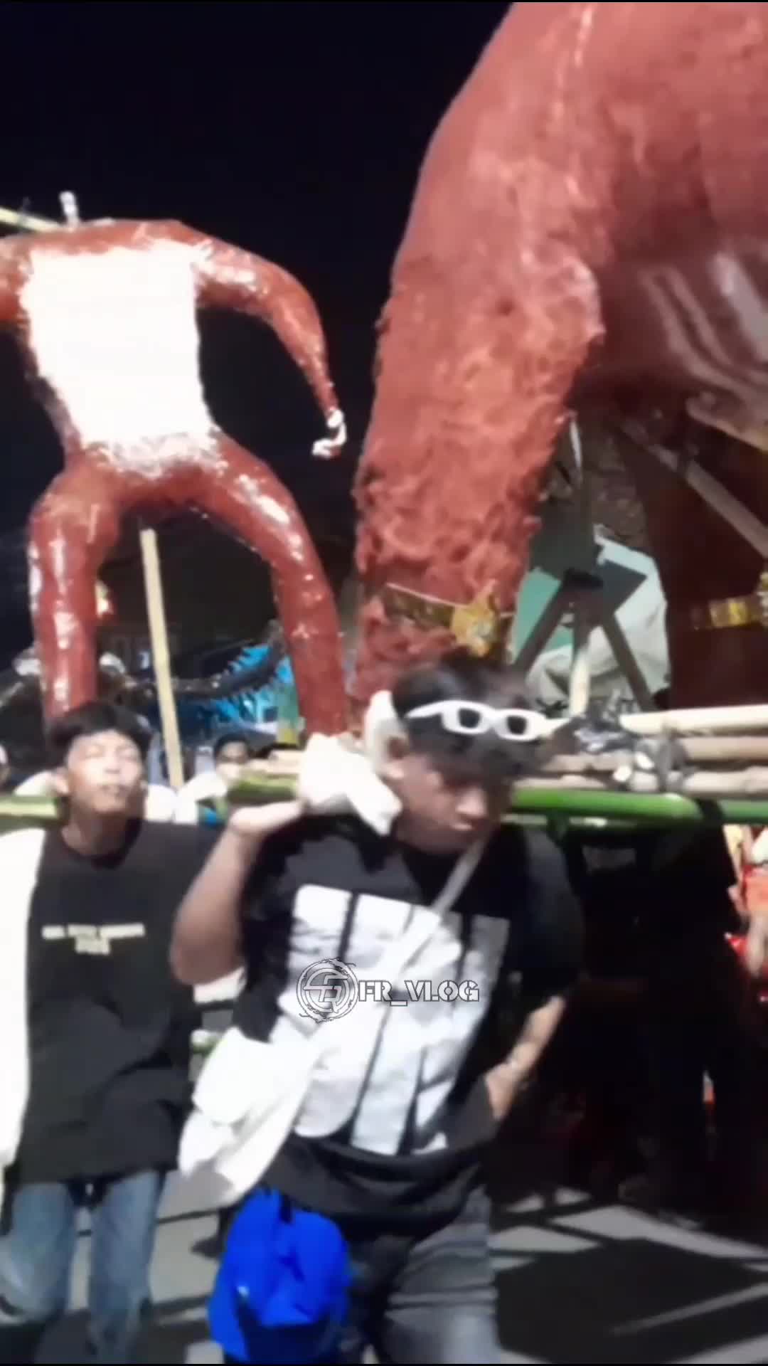 ogoh ogoh kepala buntung arak arakan kaliwadas sumber 2025