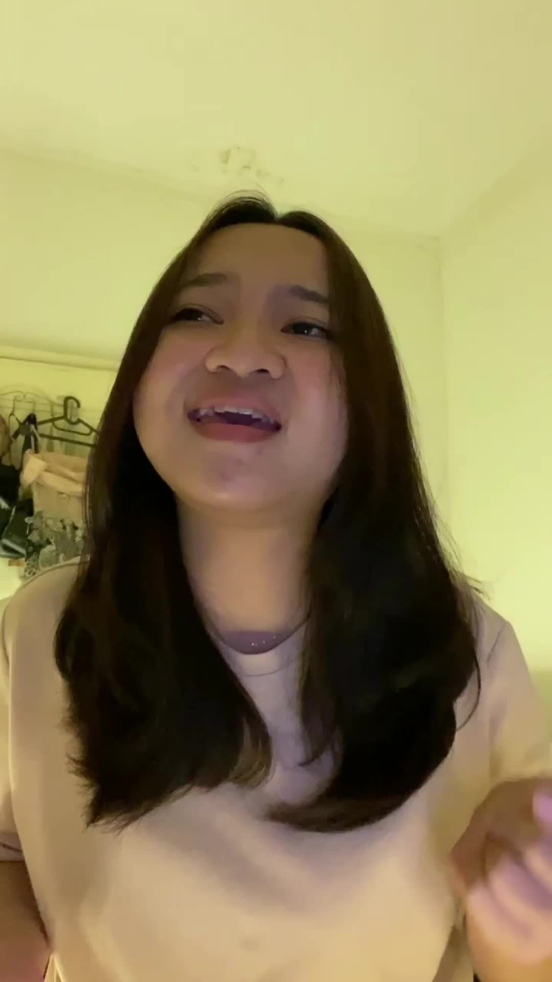 IDOL_XIII SYALOMITA 18 TAHUN SALATIGA Officially Missing You