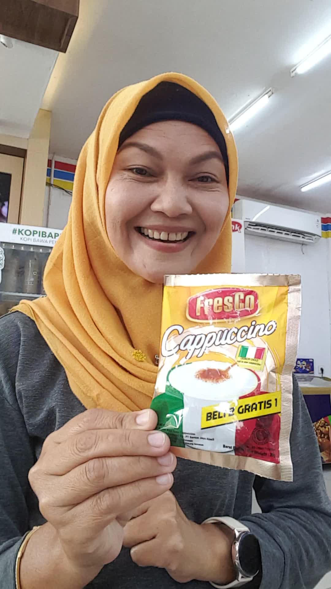 16 Oct 2023_Aty with Fresco Cappuccino_Coffee PT Santos New Short Video
