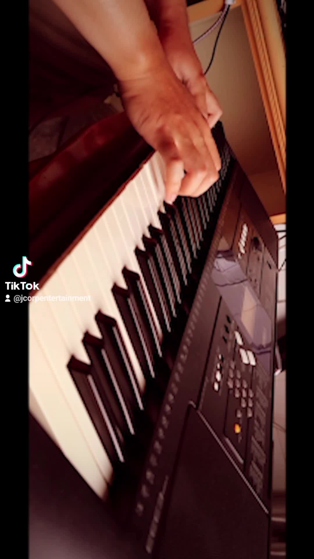 Sad Song Melody On "ILYSB" By LANY 