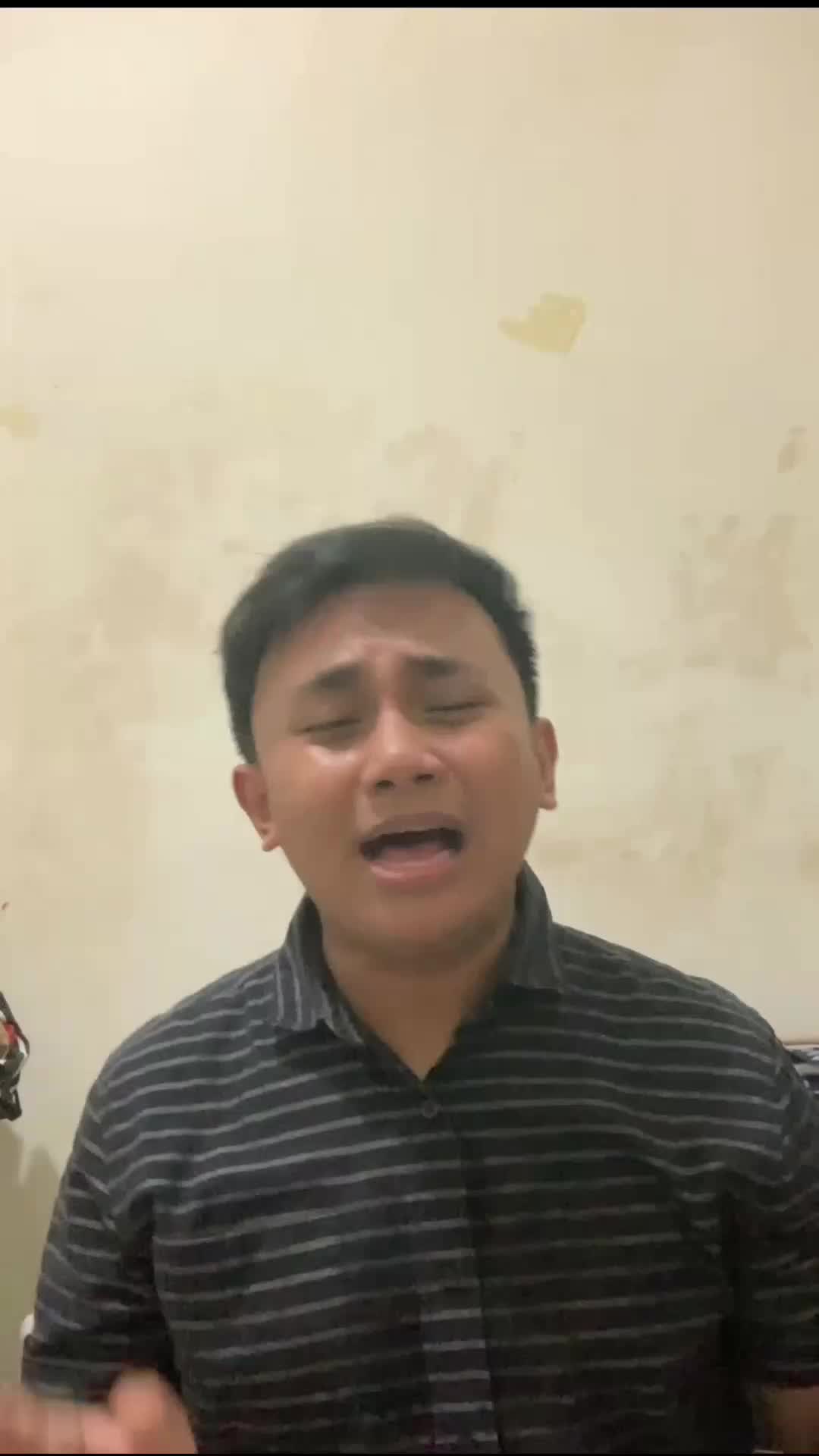 IDOL_XIII GIDEON MARIADI IMANUEL 27 TANGERANG SELATAN OH...YA