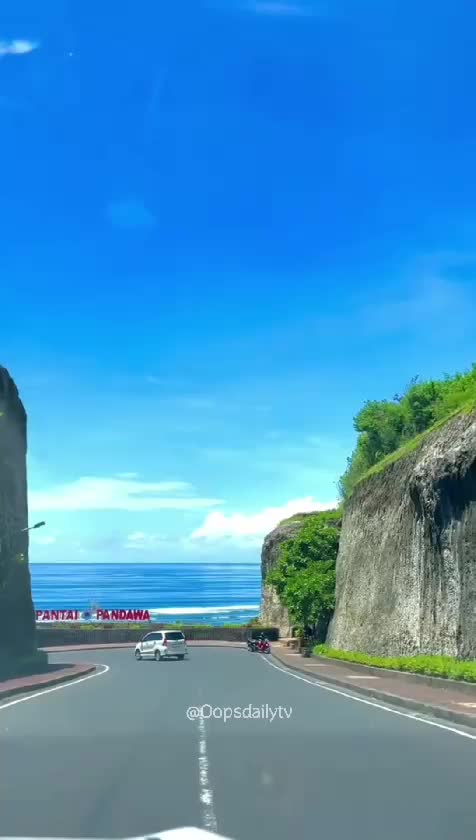 Ada yg penah jalan jalan ke bali ?