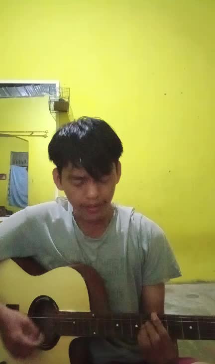 IDOL_XIII FRENGKI 23 TAHUN JAMBI TANYA HATI PASTO 