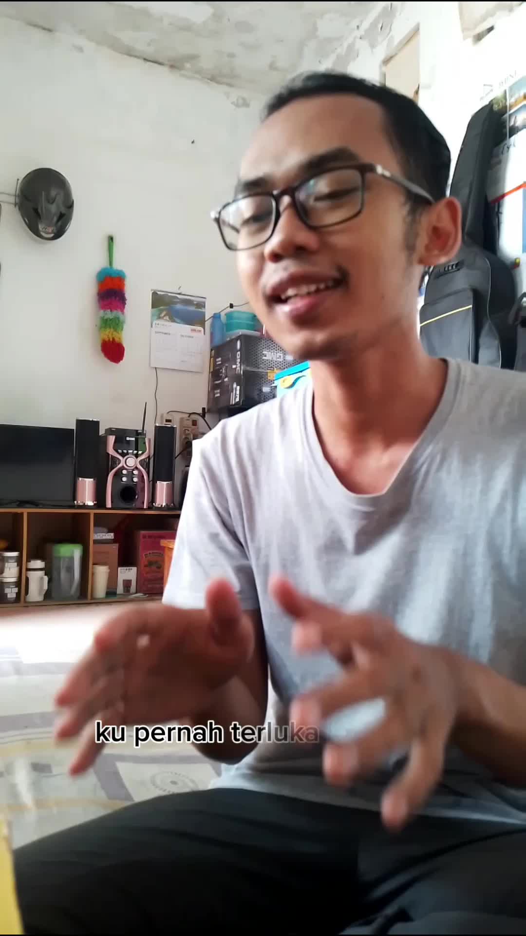 IDOL_XIII Muhamad Ibnu Repka 26 Tahun Jakarta Timur Seperti Kisah 