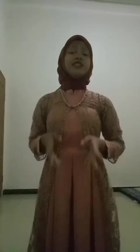 jangan lupa dukung saya biar jdi Bintang dangdut masa depan 

KDI2025 nama Rizka putri cahyani  asal  kabupaten labuhanbatu Utara provinsi S