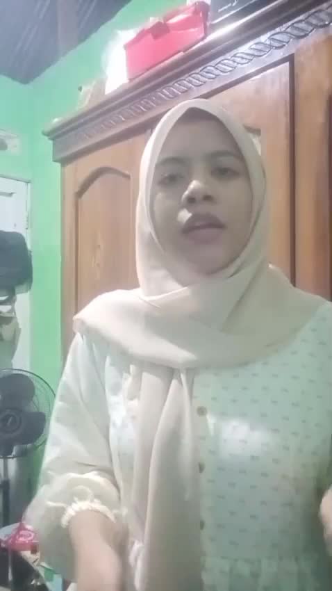 IDOL_XIV DIAN EKA RATNASARI 23 TAHUN PONTIANAK BODOHNYA AKU  #indonesiaidol