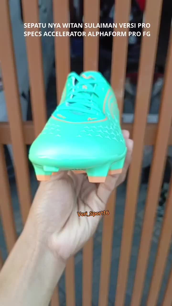 SEPATU NYA WITAN SULAIMAN VERSI PRO.
SPECS ACCELERATOR ALPHAFORM PRO FG.
Rp.629.800 JADI Rp.375.000

VERI SPORT ORIGINAL GAK HARUS MAHAL.
OR