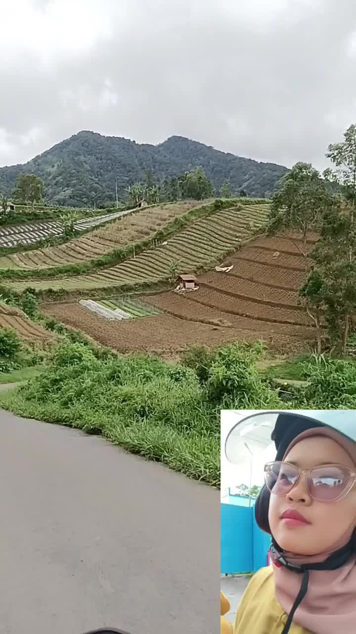 pemandangan indah menuju tempat wisata talaga bodas kabupaten garut
 #Viral 