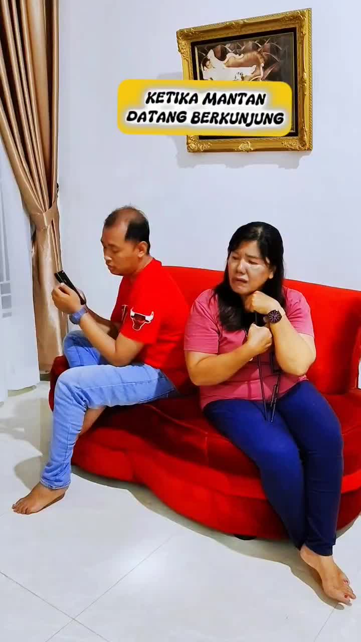 Mantan oh.. mantan kenapa kau datang kembali 🤣🤪🤪  #RCTIPlus  #HOTrctiplus  #short #shortplus 