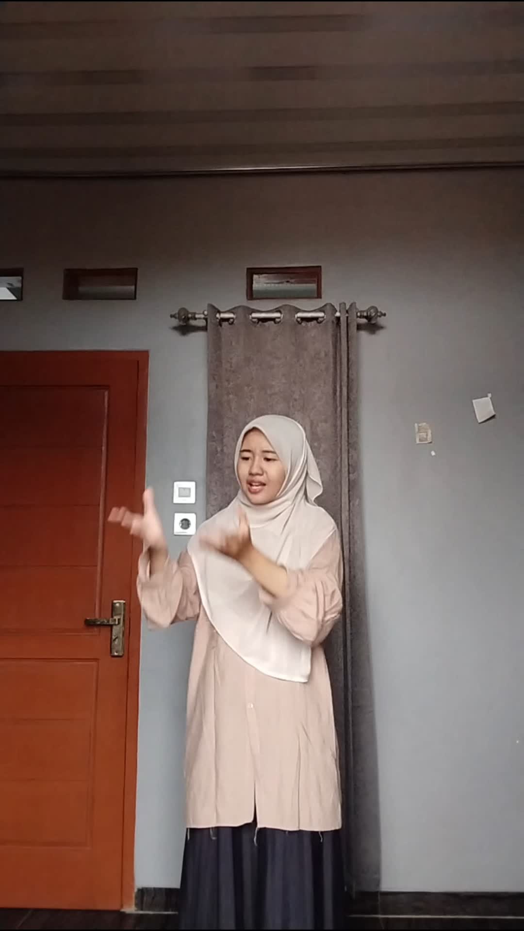 CMI_INEWS Anggun khoerunnisa 18 Subang UMAT YANG HIDUP BERSAMA ALQURAN AKAN DI KENALI OLEH BAGINDA RASULULLAH SAW