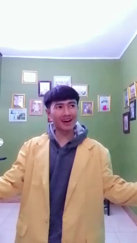 nama : Muhamad Fazri 
umur : 16 tahun 
asal : Cilegon Banten 
lagu : gulali 

 #audisionlineKDI2025
 #audisionline
 #audisiKDI
 