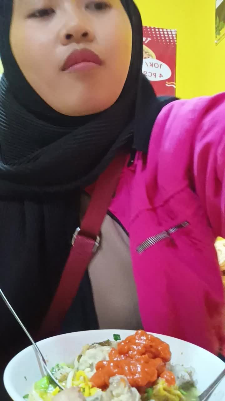 review bakso pinggir jalan
 #Viral 