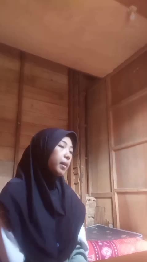 IDOL_XIII wanda ningsih 17  Ambon Good Parts by le sserafim 