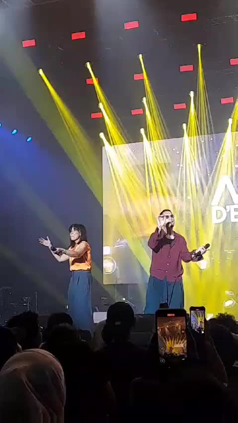 maliq & d'essential at Electrochestra  #viral  #fyp 