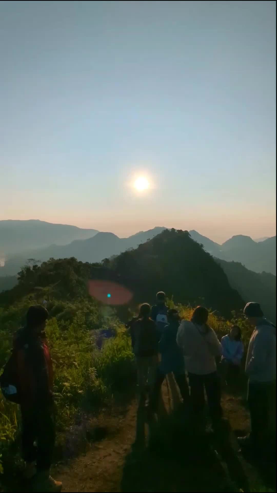 Morning at mountain Bismo, Dieng Palteau.
 #PendakiCantik  #Gunung  #Surganya para pendaki? 