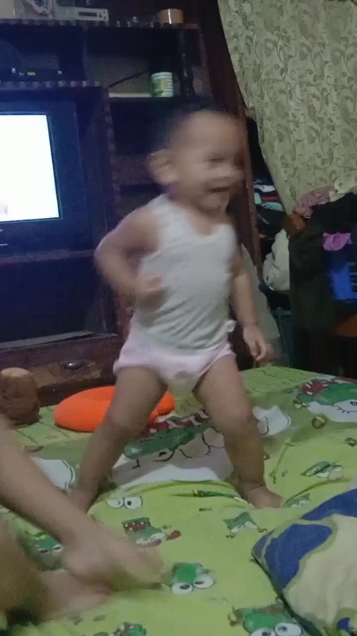 bayi joget