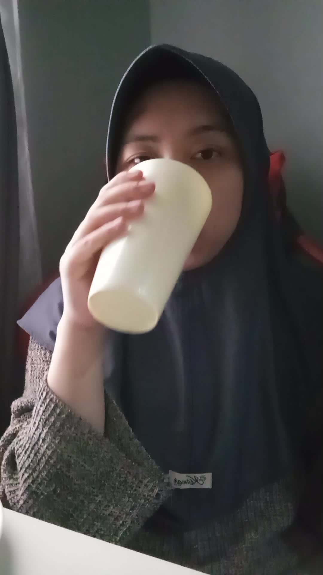 Belajar bersyukur dengan apapun yang terjadi itu tidak mudah 