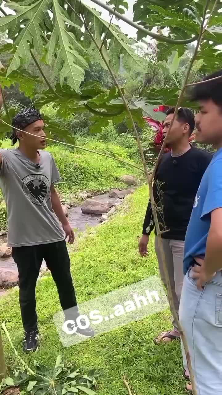jurus pamungkas malam jum'at😂
mentemen mohon bantu supoortnya biar akun ini semakin berkembang🙏🏻🙏🏻
 #hiburan  #fypシ゚viral  #fyp  #Viral 
 #k