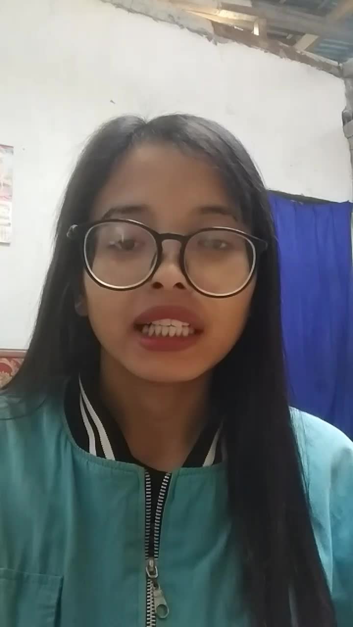 nama:RESTINUR AYUNINGTYAS..DARI:WONOSOBO..UMUR:26 tahun..lagu :Kehilangan..KDI 2024